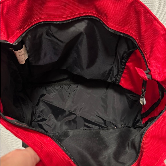 L.L.Bean Red Utility Tote Bag Zip Top Boat Tote Style Gym Travel Bag - Picture 5 of 10